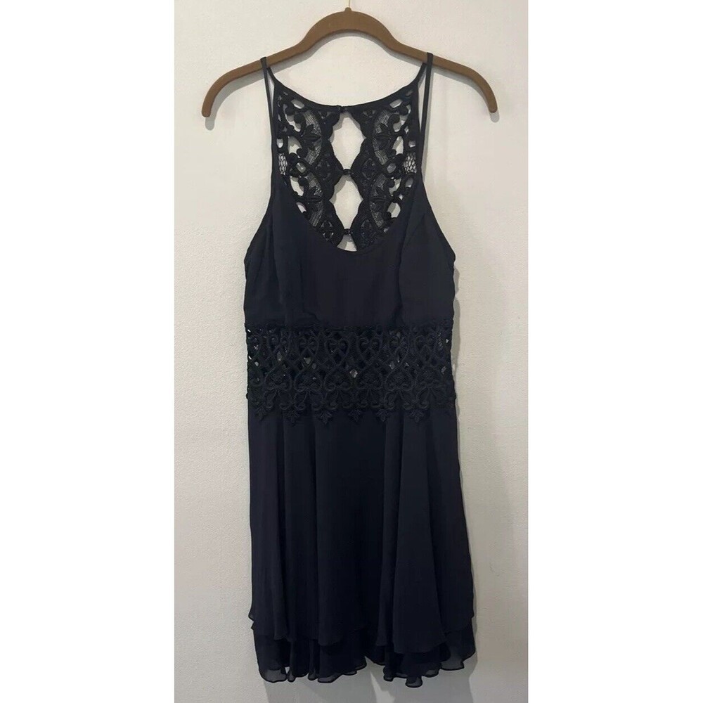Jessica McClintock Halter Dress Sz‎ 12 Black MIDI Y2K 90s Lace Cut Out